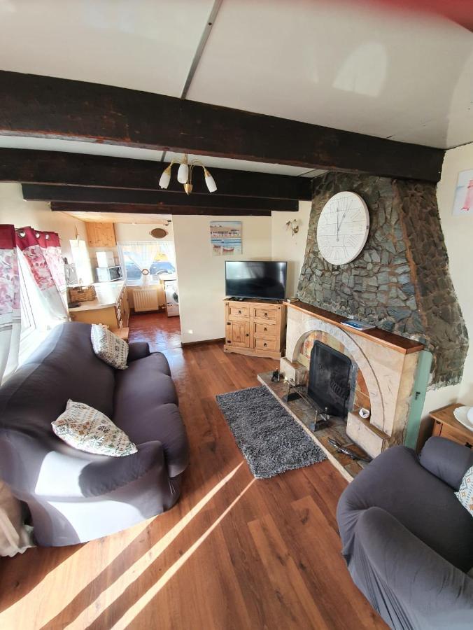 Mona Villa Holiday Home Caulderton Eksteriør bilde